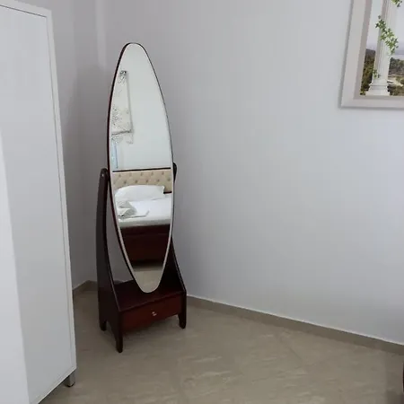 Mateo דירה סרנדה